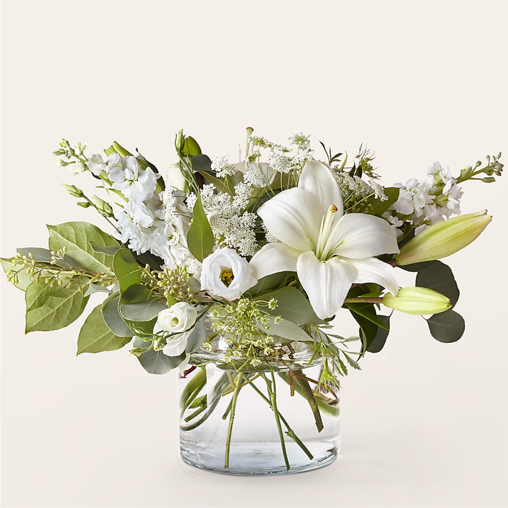 Alluring Elegance Bouquet – ALANA'S FLOWERS & GIFTS, Etobicoke ON