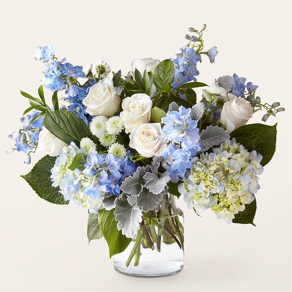 Clear Skies Bouquet – ALANA'S FLOWERS & GIFTS, Etobicoke ON