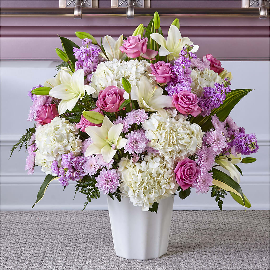 Heaven Sent Floor Basket – ALANA'S FLOWERS & GIFTS, Etobicoke ON
