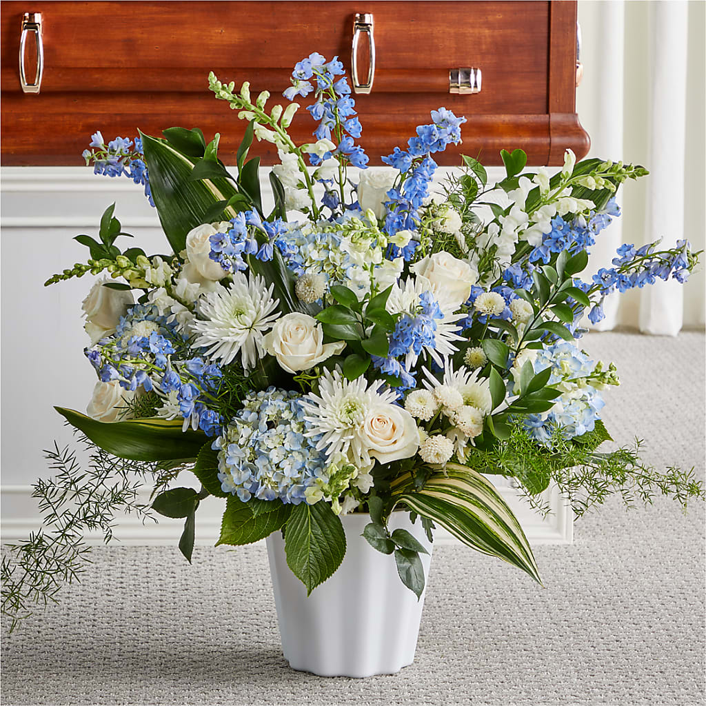 Everlasting Memories Floor Basket – ALANA'S FLOWERS & GIFTS, Etobicoke ON
