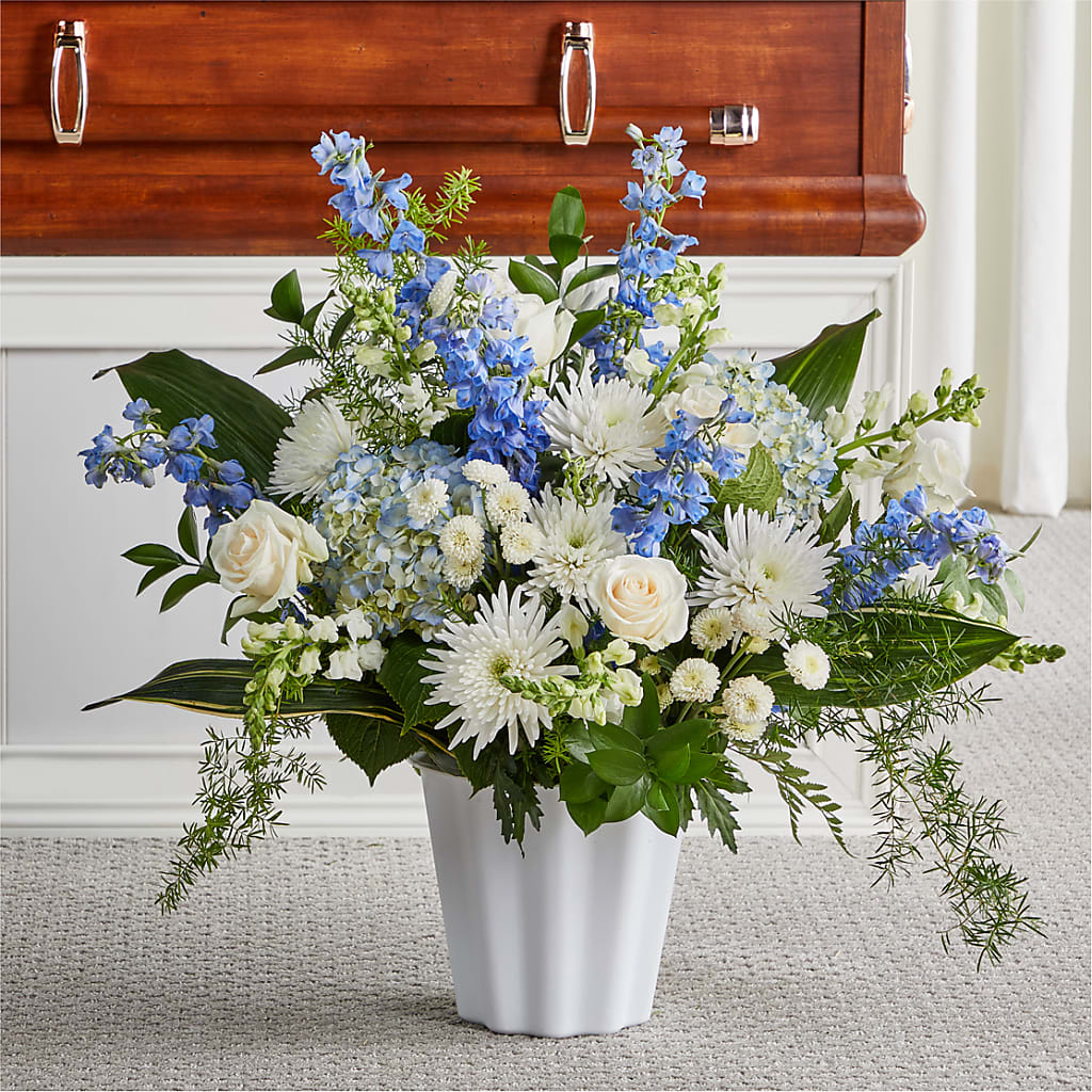Everlasting Memories Floor Basket – ALANA'S FLOWERS & GIFTS, Etobicoke ON