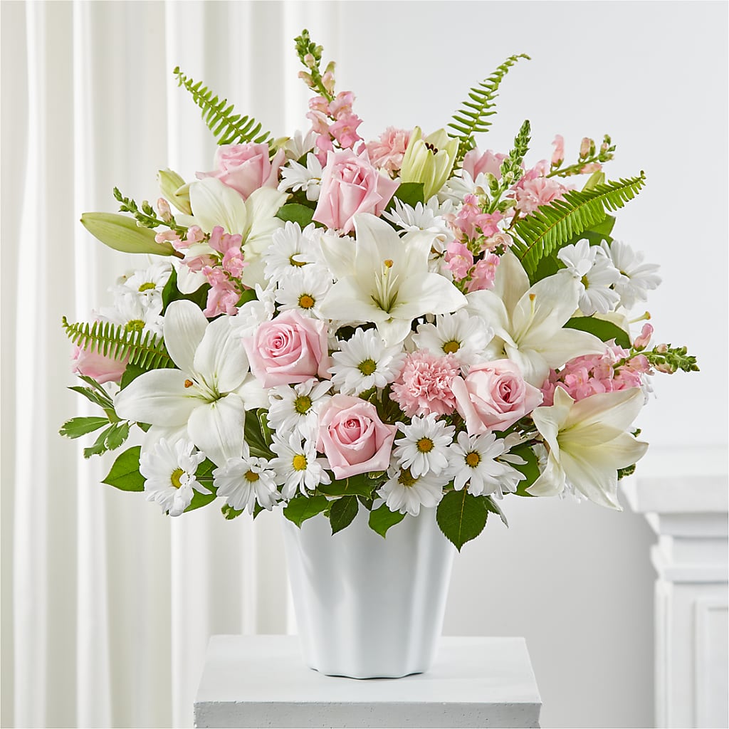 Soft Touch Tabletop Basket – ALANA'S FLOWERS & GIFTS, Etobicoke ON