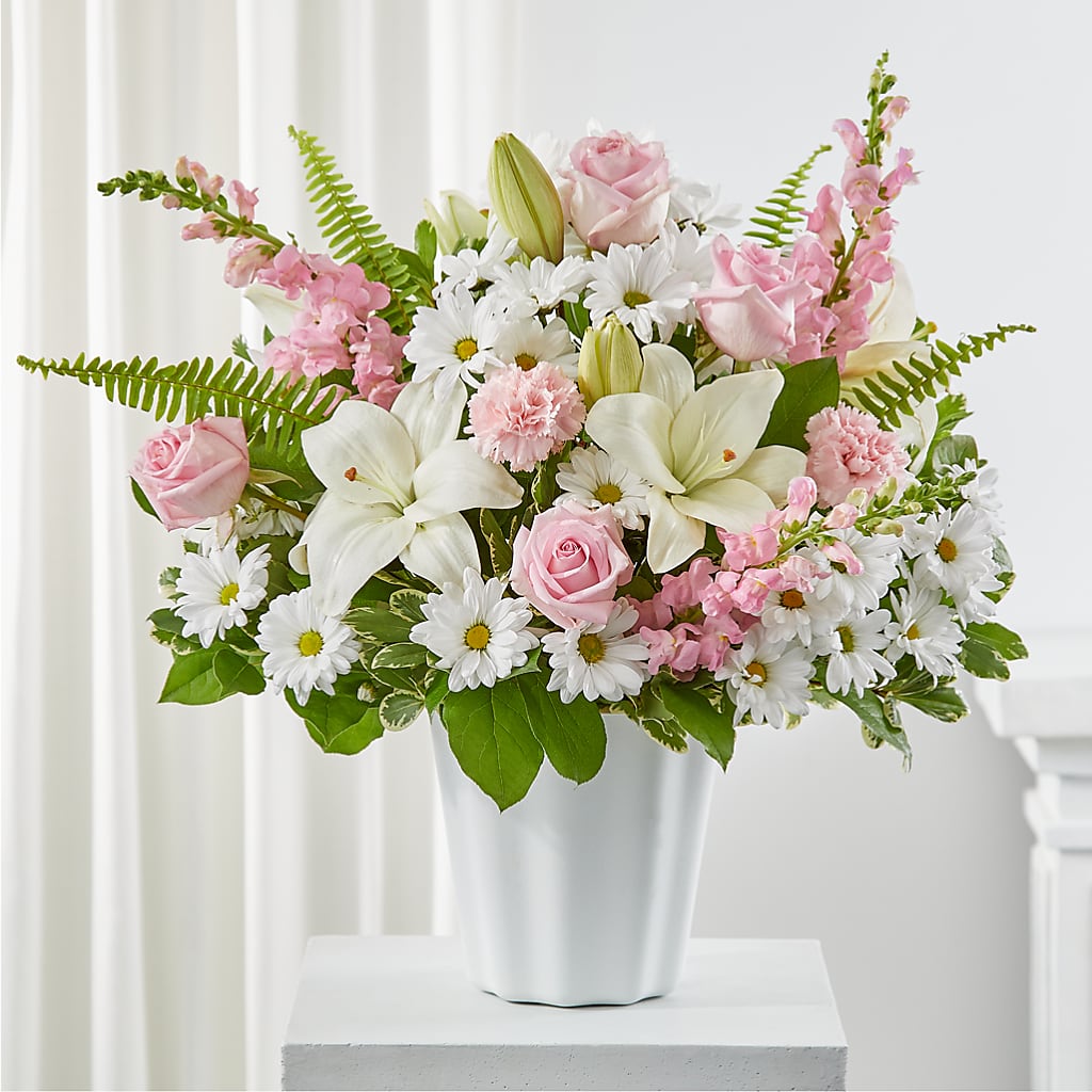 Soft Touch Tabletop Basket – ALANA'S FLOWERS & GIFTS, Etobicoke ON