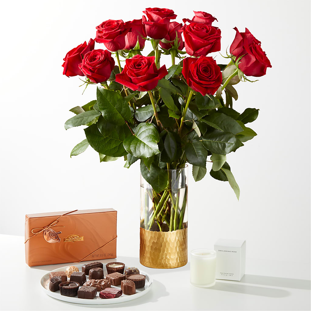 Classic Love Red Rose Bouquet – ALANA'S FLOWERS & GIFTS, Etobicoke ON