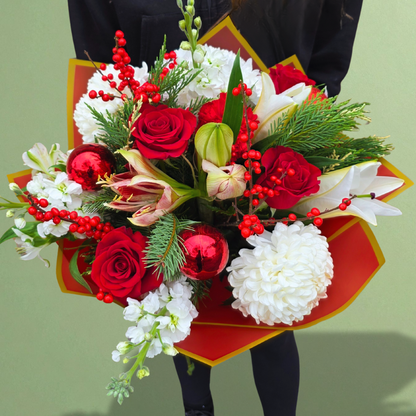 Designer’s Choice Festive Bouquet