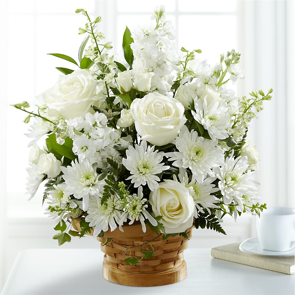 Heartfelt Condolences Arrangement – ALANA'S FLOWERS & GIFTS, Etobicoke ON