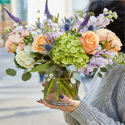 Porch Swing Bouquet – ALANA'S FLOWERS & GIFTS, Etobicoke ON